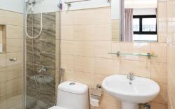 St. Marvin Studio M703