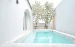 Za-Ngob 39 | Luxury 3BR Pool Villa • Mountain View