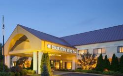DoubleTree Suites by Hilton Hotel Cincinnati - Blue Ash