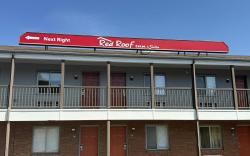 Red Roof Inn & Suites Swansea