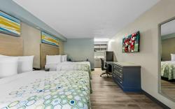 HomeTowne Studios by Red Roof Athens, TN