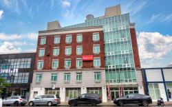 Red Roof PLUS+ Brooklyn - Flatbush Ave