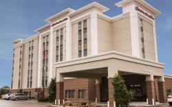 Hampton Inn & Suites Nashville-Airport