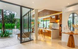 Villa Casa La Brisa by RPM