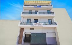 FabHotel Hazel Town House