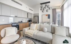 Luxurious 2BR | Sea and Burj View | BMS