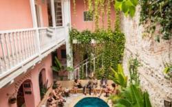 Casa Zahri Boutique Hostel