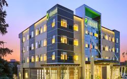 Element Pooler Savannah Airport