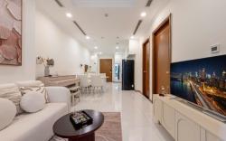 Modern 1BR Apartment – Next to Landmark 81- L6