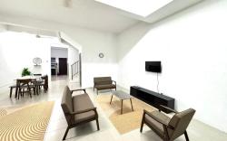 Salak Lestari Homestay Klia/Klia2