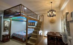 HappyStays C: 300mbps |65"TV w/ NFLX, Disney| Loft