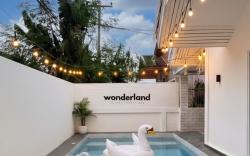 Wonderland Moonstone | 4 Bedroom Luxury Pool Villa