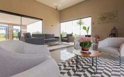 Royal Tulip Holambra