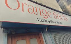 Orange Bricks Boutique Guest House (Delux AC)