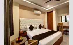 FabHotel Laxmi Mahal