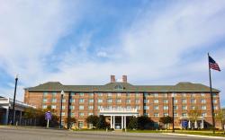 Hilton Garden Inn Suffolk Riverfront