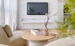 Regalia C1601 1BR KLCC by Rainbow