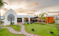 Paradise Land Pool villa แก่งกระจาน