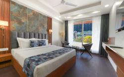 Hotel Skyline Manali Walking Distance to Mall Road, Centrally Heated