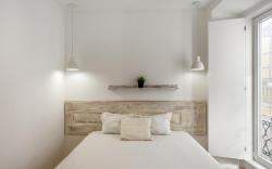 DOWNTOWN MODERN APARTMENTS I by Homing