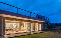 Founders Lodge by Mantis