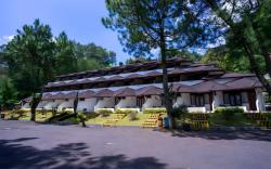 Lembah Hijau Resort & Hotel