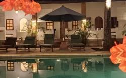 White Coconut Resort
