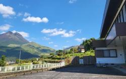 Yufuin Monday 湯布院マンデー