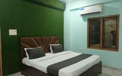 Goroomgo Mahaveer Palace Varanasi