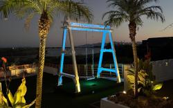 Aoniwa -碧庭- AWAJI｜海・空・ブランコ。