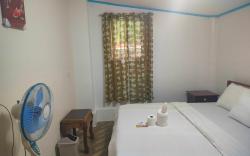 Few walks-beach;Hot/Cshower;privatekitchen;terrace