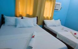 Lessthan a minutewalktobeach;5minswalktotowncenter