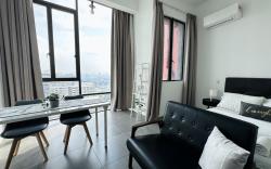 My Home @ Empire Damansara (netflix & wifi)