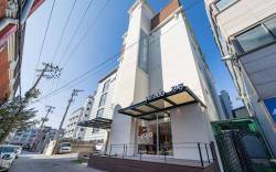 Gangneung YAJA Hotel Gangneung Station Branchs