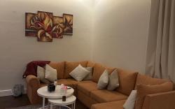 Apartment in Al-Aqeeq with a private outdoor roof