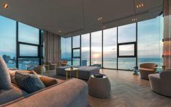 Sea View 2 Bed Room Unit Central Pattaya