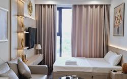 Hanoihomes 5*Apartment Bigsale free gym & pool 112