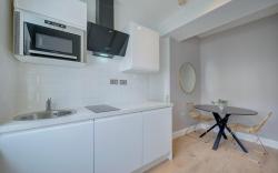 Bayswater Station Studio - 16