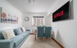 NEW! Cosy Flat | Wapping Station | Free Parking