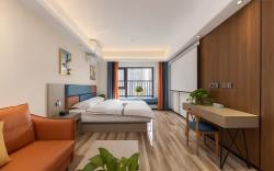 Nook Select - Erqi Dist. 300m to Fengzhuang Metro 