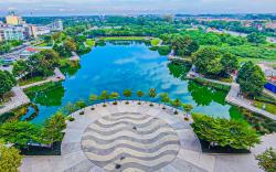 Peaceful Luxury at Tresor Klang by HCK