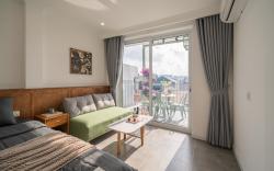 Forest Being Building-Rooftop Pool-Hanoi Center