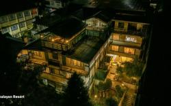 Divine  Himalayan Resort, Walking Distance from Mall Road Darjeeling