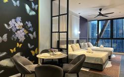 Scarletz Suites KLCC Studio | Clean, Cozy, Central