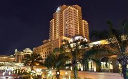 Sunway Lagoon Family Suites at Sunway Pyramid 