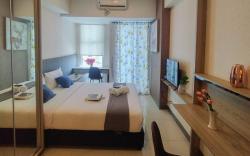 Compact Studio at Anderson Supermall By Travelio