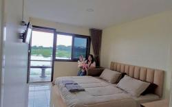 หนองบัวรีสอร์ท