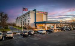 Hampton Inn Long Island Commack