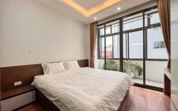 NINE HOUSING 49 Linh Lang