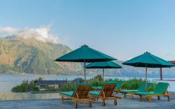 D Sila's Tepi Danu Villas Kintamani & hot spring